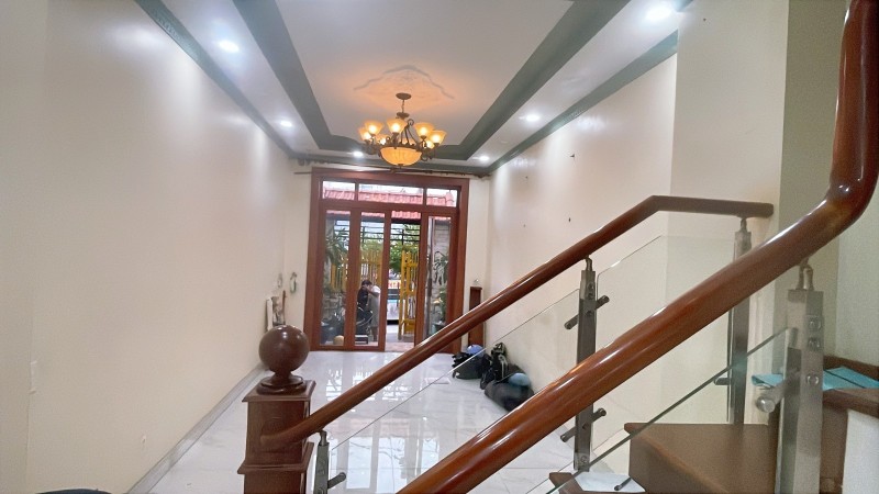 Bán nhà Thủ Đức, Trường Thọ, Hồ Văn Tư 70m2, 4 tầng, 4PN, SH, 5.7 tỷ. LH: 0933125879 - Ảnh 1